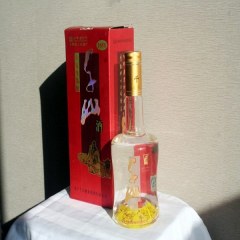 千山酒