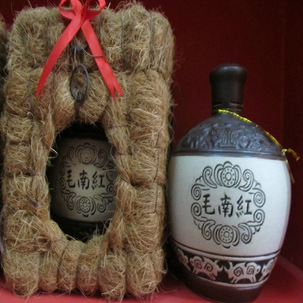 环江毛南红窖酒