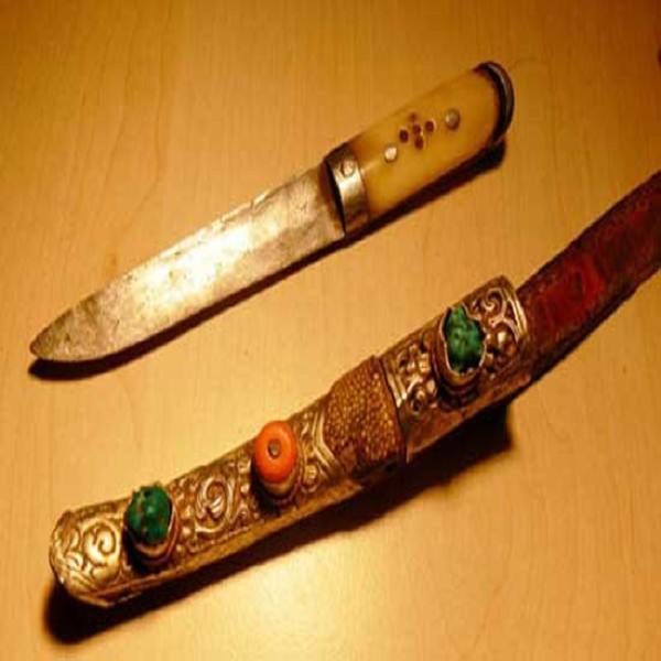 拉孜藏刀详细介绍:特点 历史 - 拉孜特产 - 特色谷
