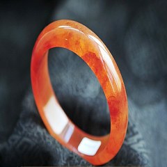 龙陵黄龙玉