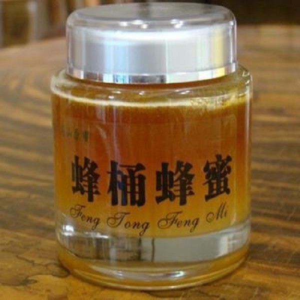 蜂桶蜂蜜
