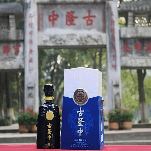 古隆中酒详细介绍：特点 历史 - 襄阳特产 - 特色谷